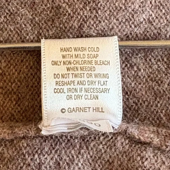 Garnet Hill MAUVE Cashmere Tie-Sleeve V-Neck Sweater - Picture 10 of 14